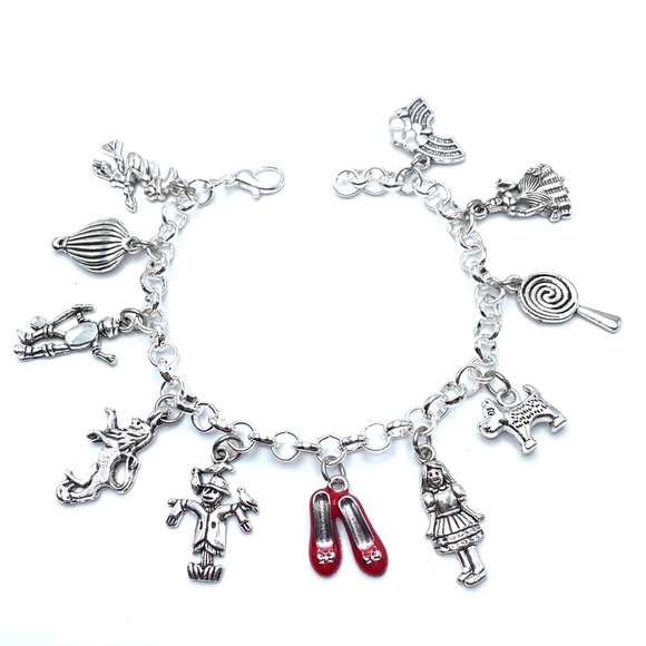 Wizard Of Oz Charm Bracelet - Picture 3 of 5